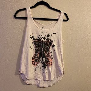 Combat boot tank